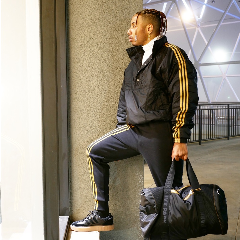 IVY PARK 3- STRIPES PADDED WINDBREAKER